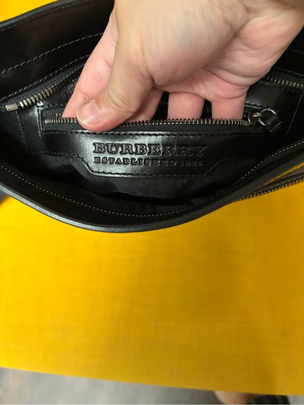 GUC Burberry Check Crossbody Bag